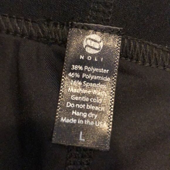 Noli Black Elastic Band Floral Design Leggings - Picture 5 of 6